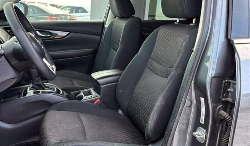
								2018 Nissan Rogue SV full									