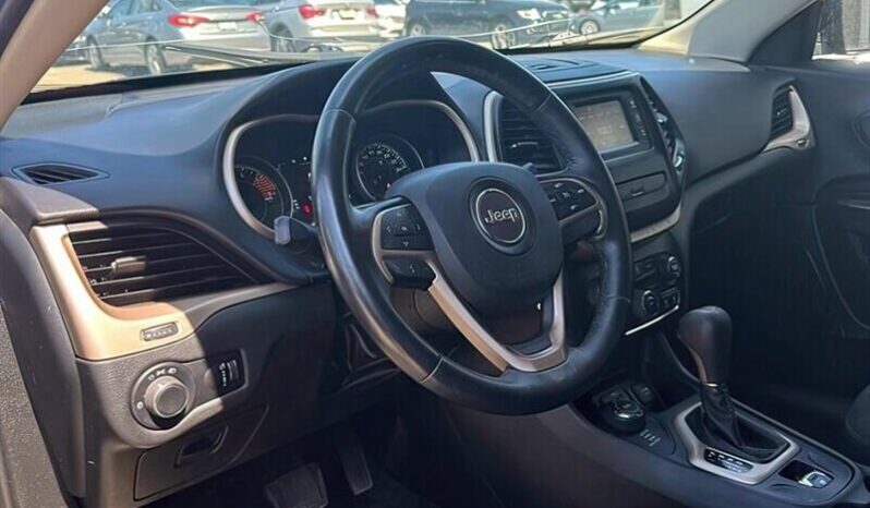 
								2016 Jeep Cherokee Sport Altitude 4X4 full									