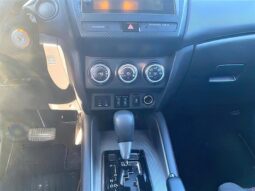 
										2019 Mitsubishi RVR SE AWD full									