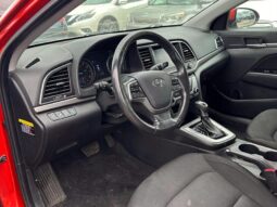 
										2017 Hyundai Elantra GL full									