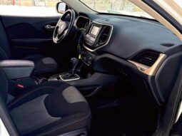 
										2016 Jeep Cherokee Sport 4X4 full									