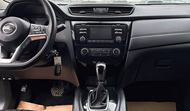 
								2017 Nissan Rogue S AWD full									