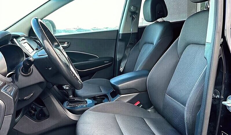
								2017 Hyundai Santa Fe XL Premium AWD full									
