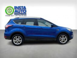 
										2018 Ford Escape SE full									