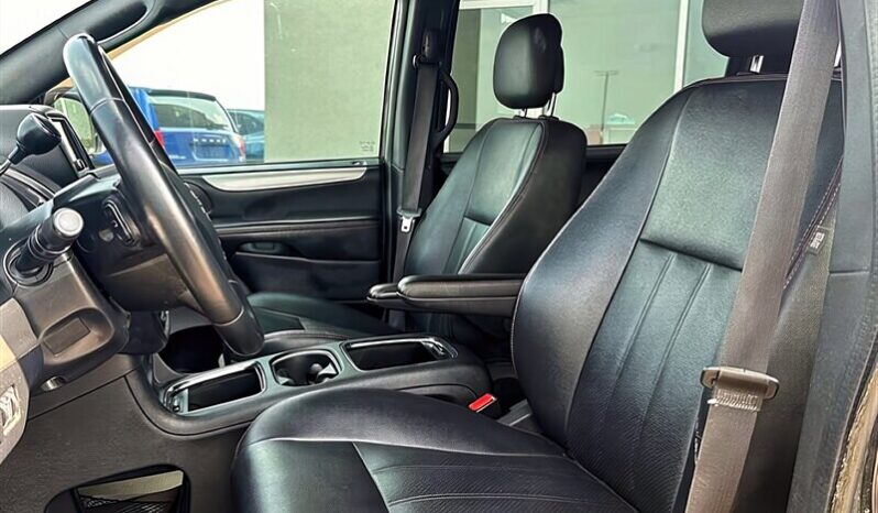 
								2018 Dodge Grand Caravan GT full									
