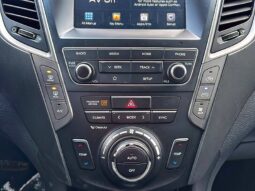 
										2019 Hyundai Santa Fe XL Preferred AWD full									