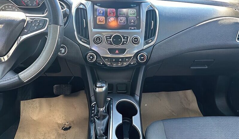 
								2018 Chevrolet Cruze LT full									
