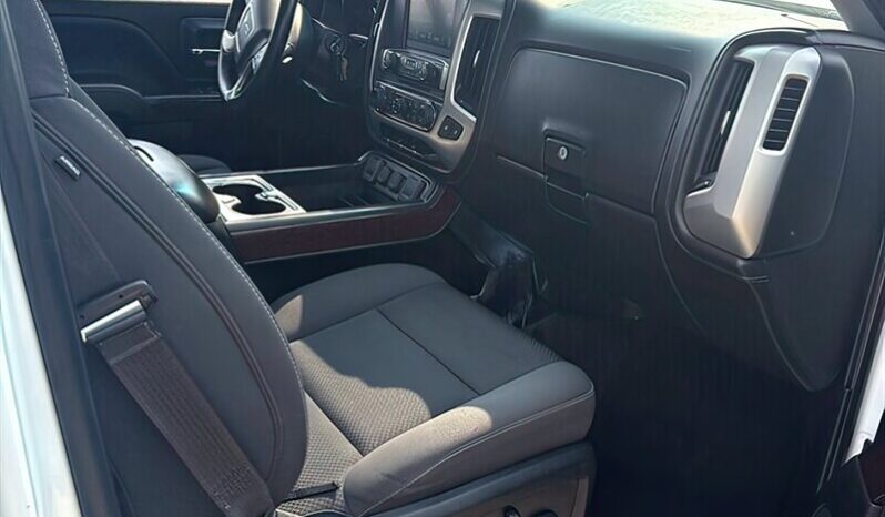 
								2018 GMC Sierra 2500 SLE 6.0L Ext. Cab 4X4 full									