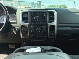 
										2018 Ram 1500 SLT 5.7L Hemi Crew Cab 4X4 full									