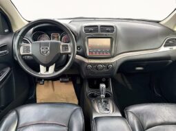 
										2018 Dodge Journey Crossroad AWD 7 Passenger full									