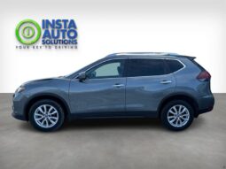 
										2018 Nissan Rogue SV full									