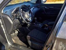 
										2019 Nissan Qashqai SV AWD full									
