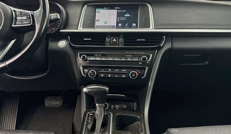 
								2019 Kia Optima EX full									