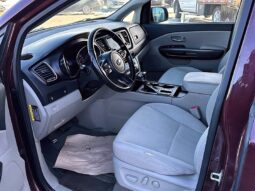 
										2019 Kia Sedona LX full									