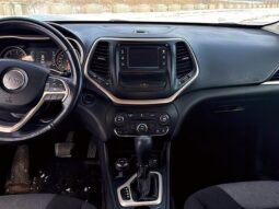 
										2016 Jeep Cherokee Sport 4X4 full									