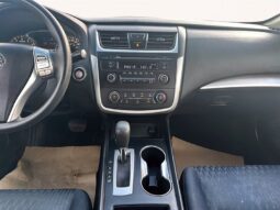 
										2017 Nissan Altima full									
