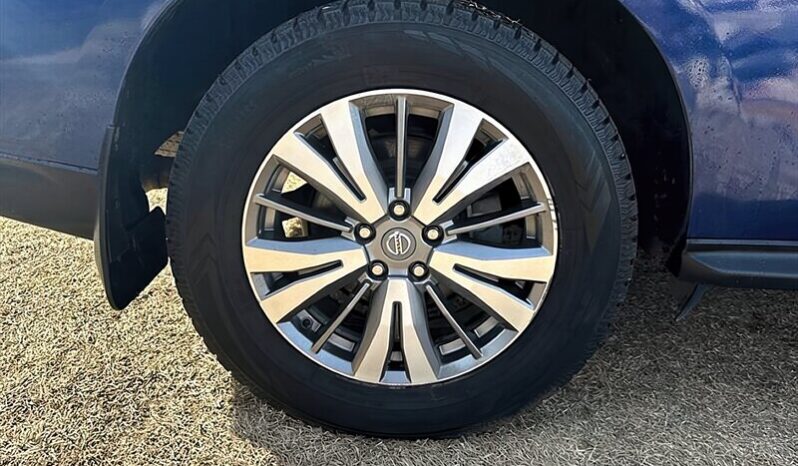 
								2019 Nissan Pathfinder SV 4×4 full									