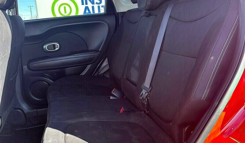 
								2016 Kia Soul LX full									
