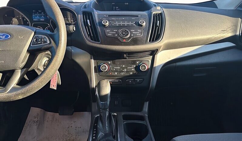 
								2018 Ford Escape SE AWD full									