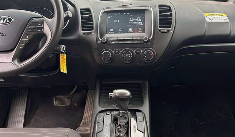 2018 Kia Forte LX full