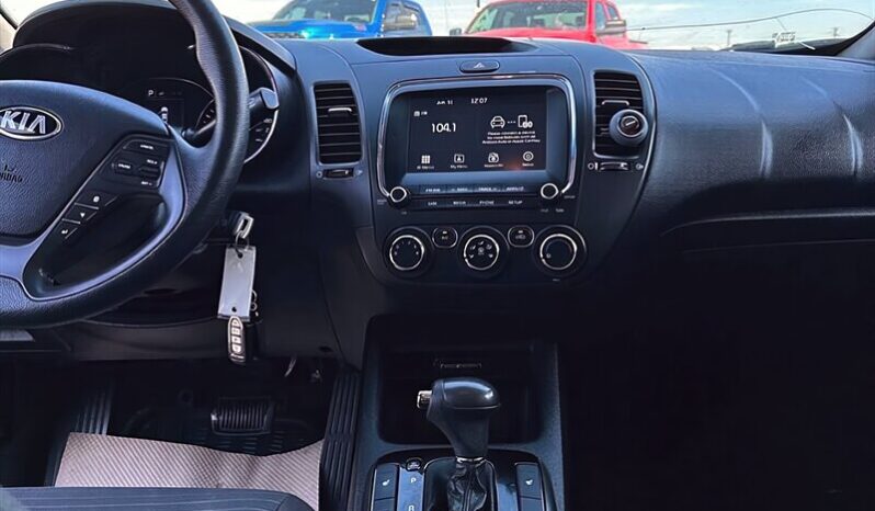 
								2018 Kia Forte EX full									