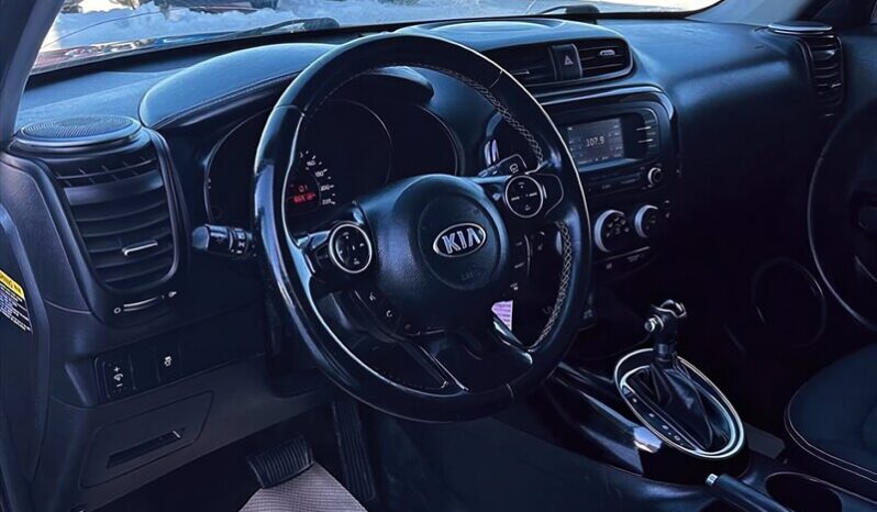 
								2016 Kia Soul EX full									