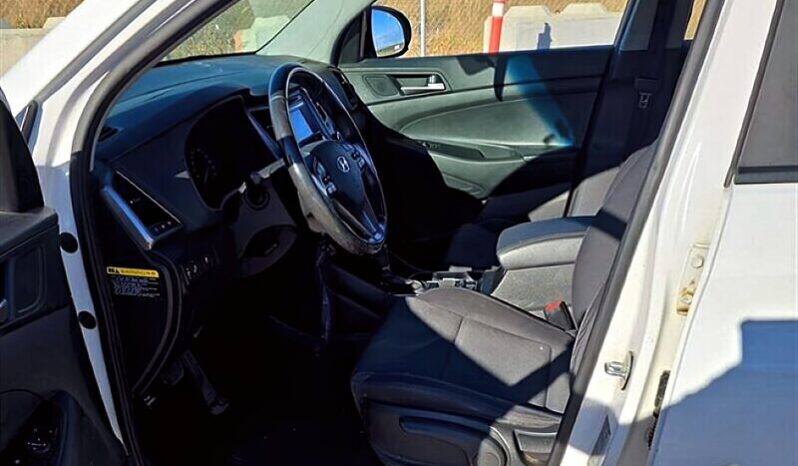 
								2017 Hyundai Tucson Premium AWD full									
