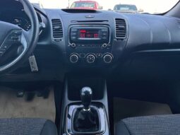 
										2017 Kia Forte LX full									
