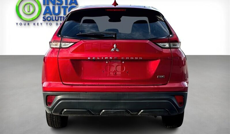 
								2022 Mitsubishi Eclipse Cross ES AWD full									