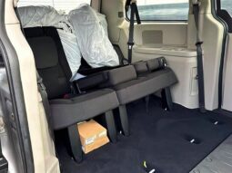 
										2018 Dodge Grand Caravan SE full									