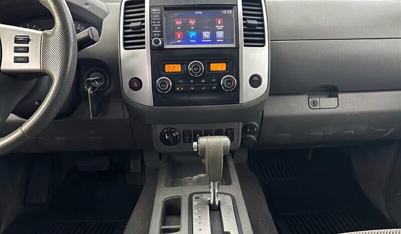 
								2019 Nissan Frontier SV Crew Cab 4X4 full									