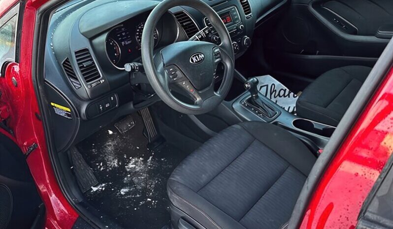 
								2015 Kia Forte LX full									
