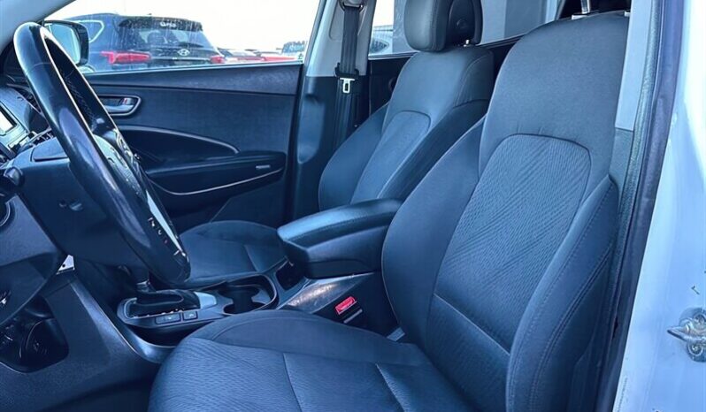 
								2017 Hyundai Santa Fe Sport Premium AWD full									