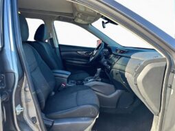 
										2019 Nissan Rogue SV AWD full									