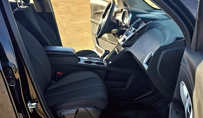 
								2017 Chevrolet Equinox LS AWD full									