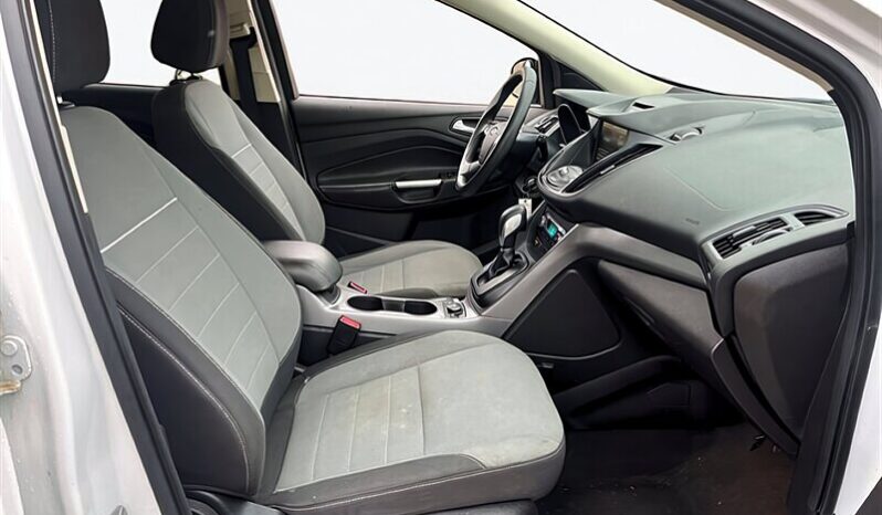
								2015 Ford Escape SE AWD full									