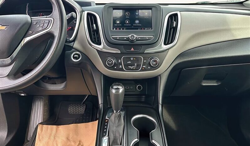 
								2019 Chevrolet Equinox LS AWD full									