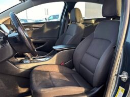 
										2019 Chevrolet Malibu RS full									