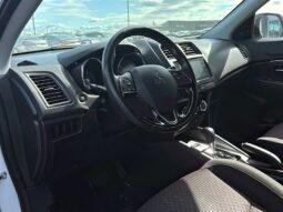 
										2019 Mitsubishi RVR SE AWC full									