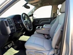 
										2018 Chevrolet Silverado Lifted Crew Cab 4×4 5.3L full									