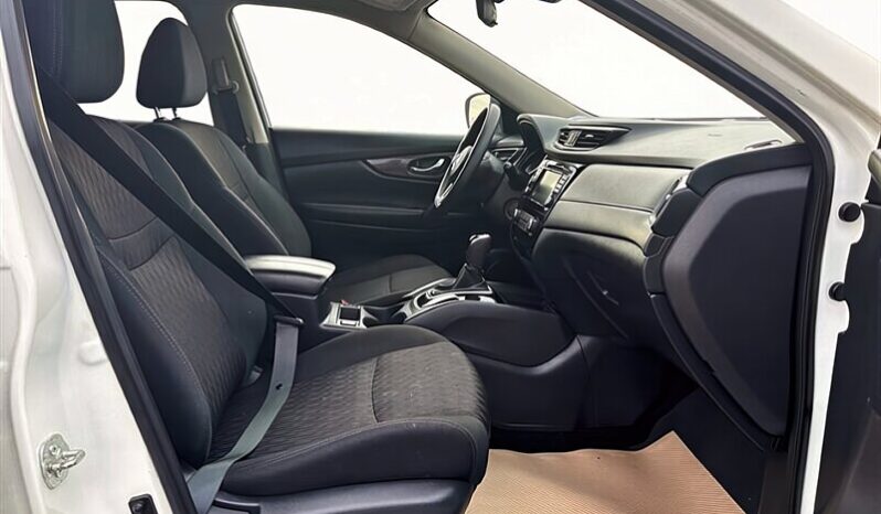 
								2019 Nissan Rogue SV AWD full									