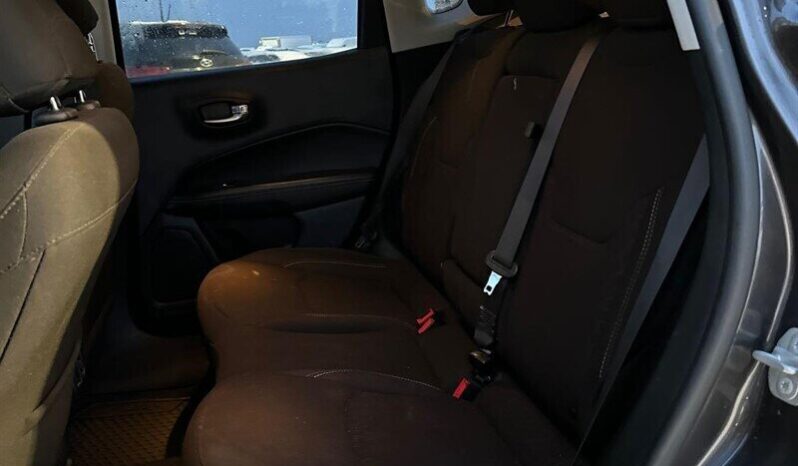 
								2020 Jeep Compass Upland Edition 4×4 full									