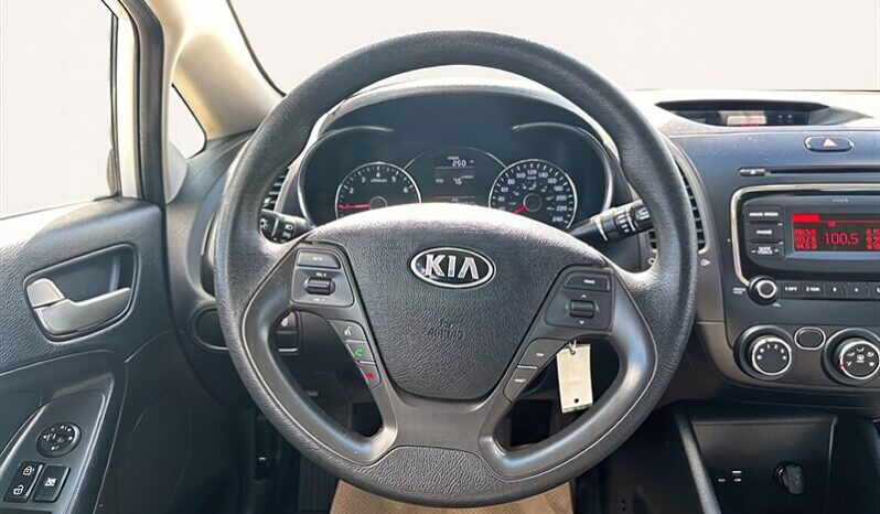 
								2018 Kia Forte LX full									