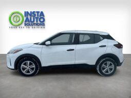 
										2022 Nissan Kicks S full									