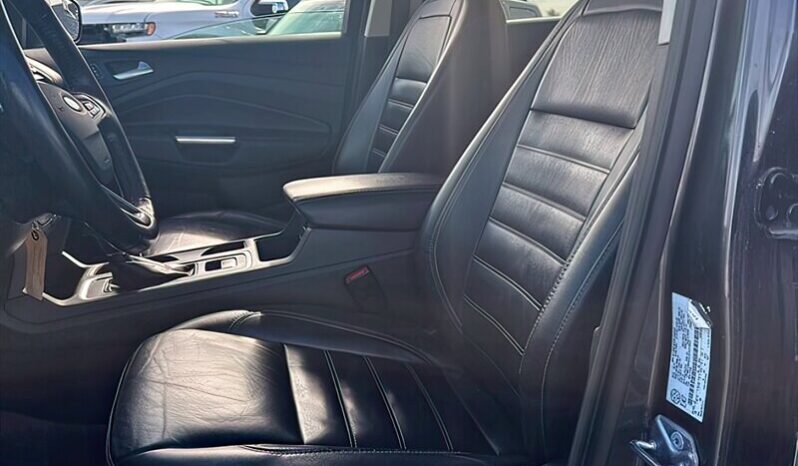 
								2018 Ford Escape SEL AWD full									