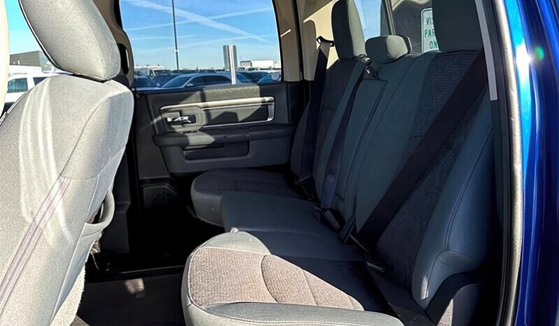 
								2017 Ram 1500 Outdoorsman Crew Cab 4×4 5.7L Hemi full									