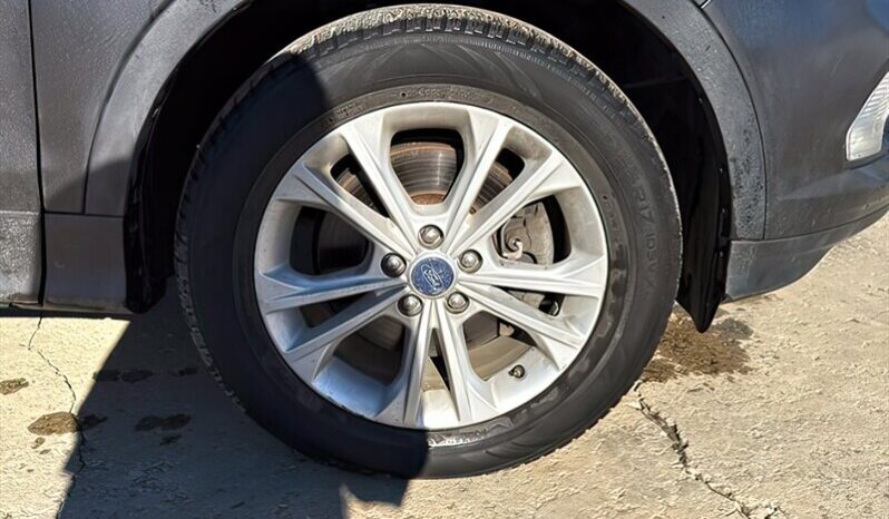 
								2018 Ford Escape SEL AWD full									