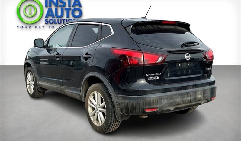 
								2018 Nissan Qashqai SV AWD full									