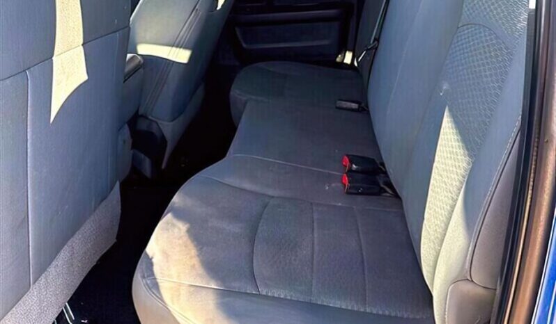 
								2019 Ram 1500 Classic ST 5.7L Hemi Ext. Cab 4X4 full									