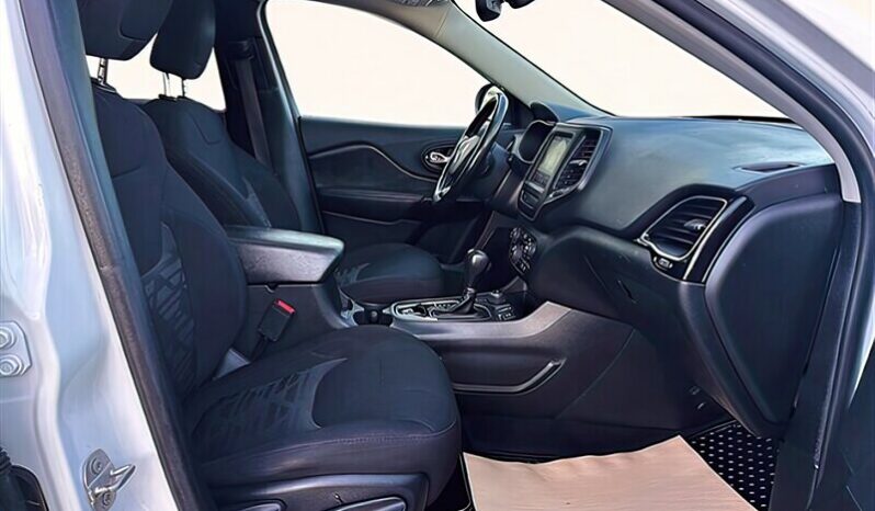 
								2019 Jeep Cherokee Altitude 4X4 full									